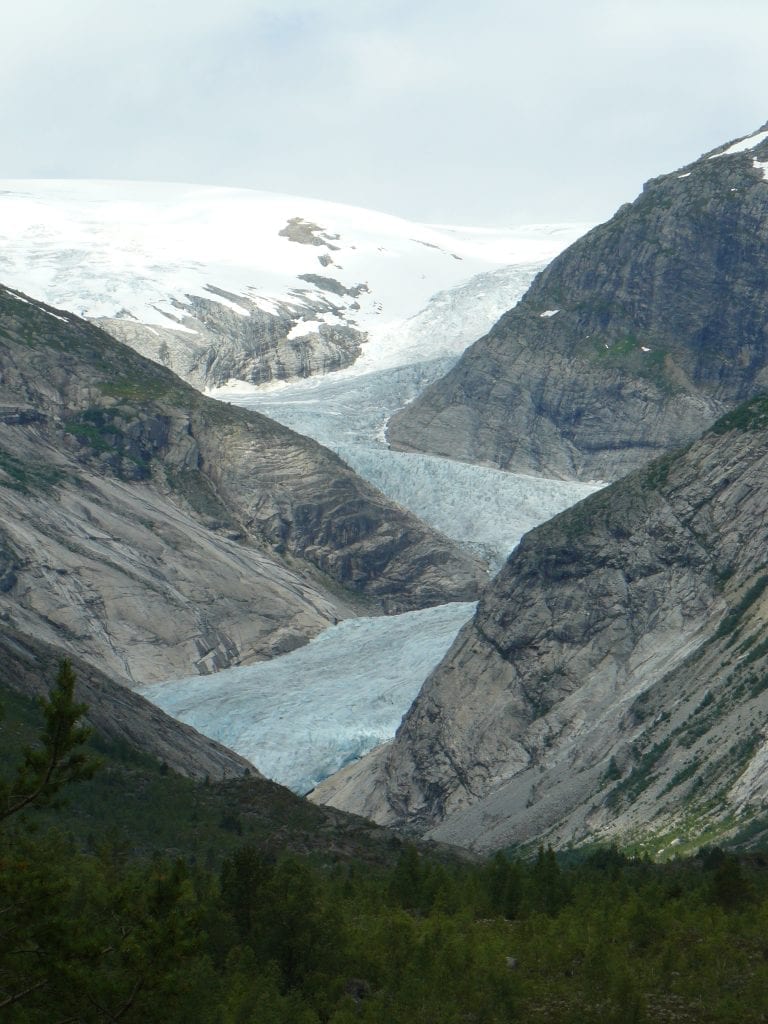 Camperreis Noorwegen: Breheim gletsjer