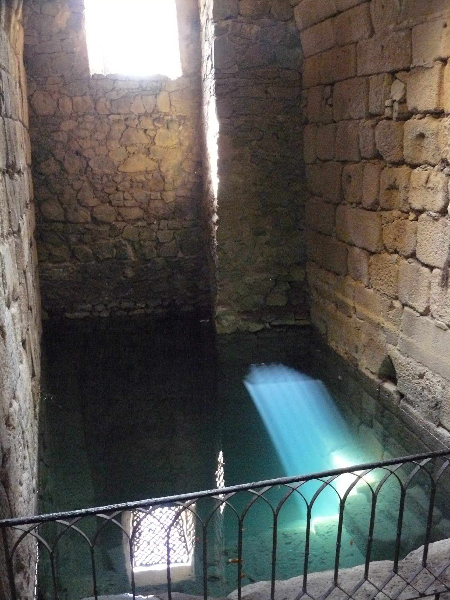 Waterput Alcazaba van Merida